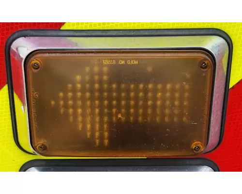International 4300 LP Tail Lamp