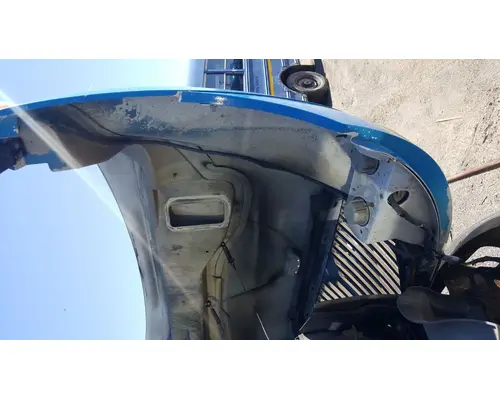 Hood International 4300 LP Casey's Truck Salvage World