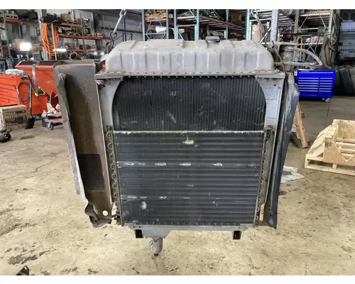 International 4300 TRANSTAR Cooling Assembly. (Rad., Cond., ATAAC)