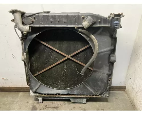 International 4300 TRANSTAR Radiator