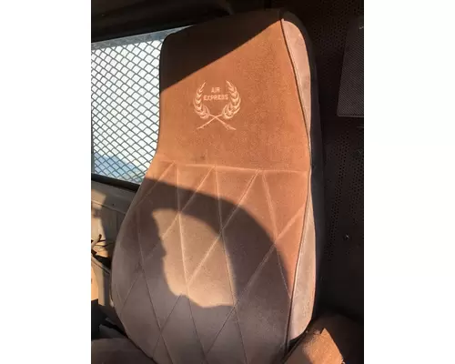 International 4300 TRANSTAR Seat (Air Ride Seat)