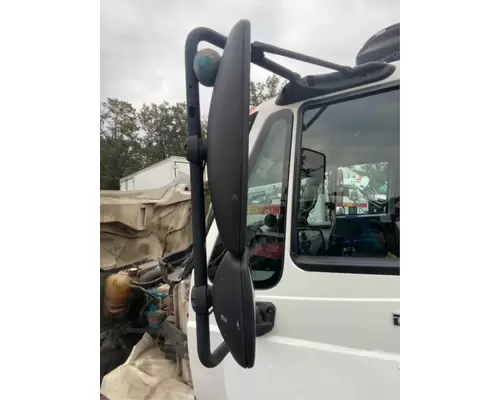 International 4300V LP Mirror (Side View)