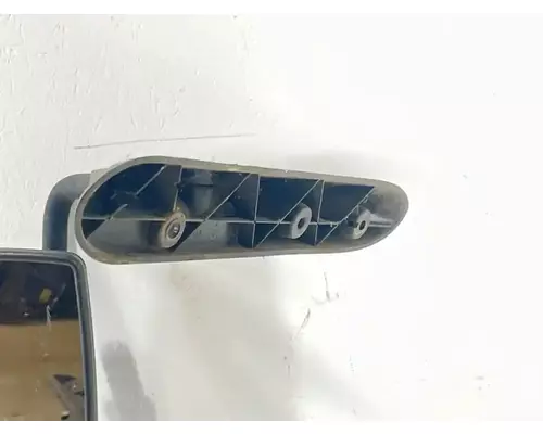 International 4300V LP Mirror (Side View)