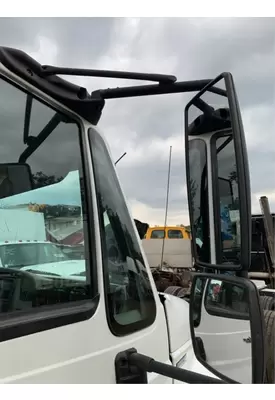 International 4300V LP Mirror (Side View)