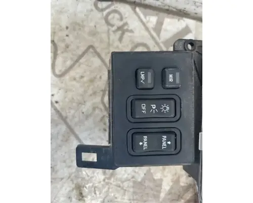 International 4300V Instrument Cluster