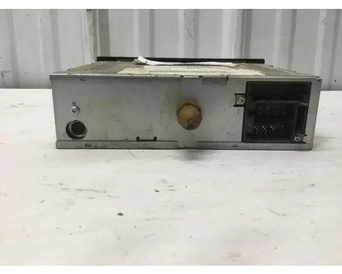 International 4300 AV Equipment