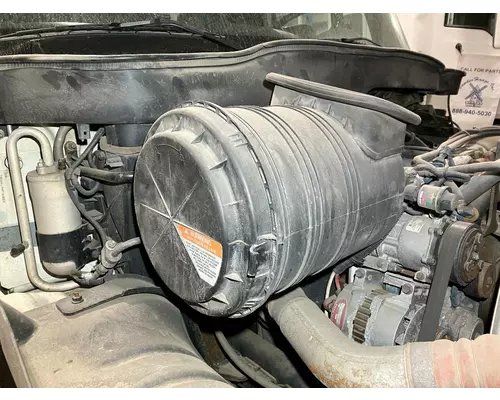 International 4300 Air Cleaner