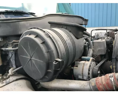 International 4300 Air Cleaner