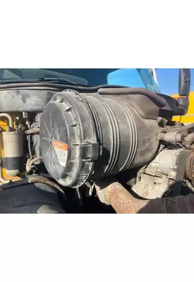 International 4300 Air Cleaner