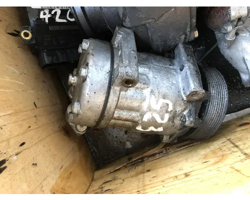 Air Conditioner Compressor INTERNATIONAL 4300 DTI Trucks