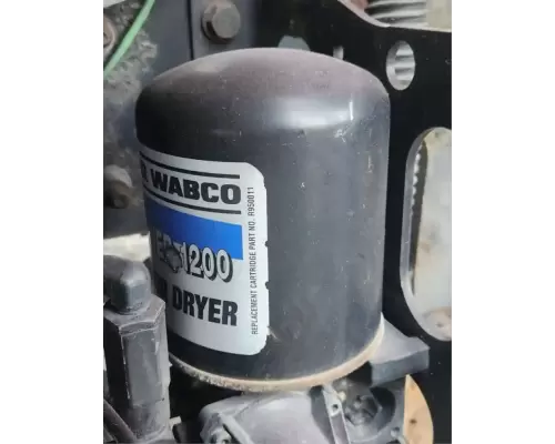 International 4300 Air Dryer