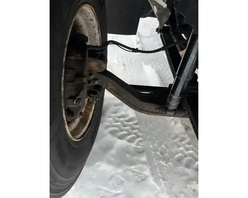 International 4300 Axle Assembly, Front (Steer)