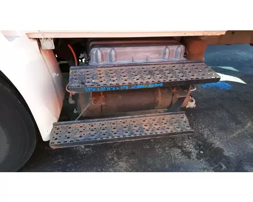 Battery Box INTERNATIONAL 4300 LKQ Heavy Truck Maryland