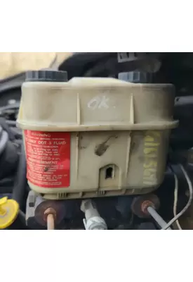 International 4300 Brake Master Cylinder