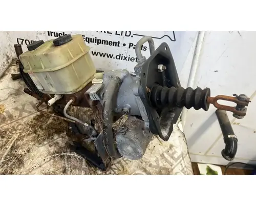 International 4300 Brake Master Cylinder