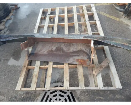 Bumper Assembly, Front INTERNATIONAL 4300 K &amp; R Truck Sales, Inc.