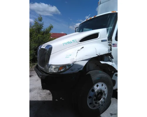 Cab INTERNATIONAL 4300 LKQ Heavy Truck - Tampa