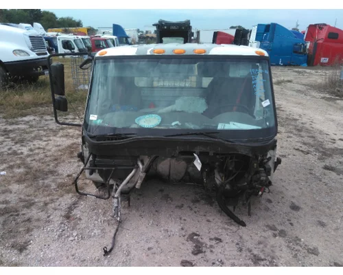 Cab INTERNATIONAL 4300 LKQ Geiger Truck Parts