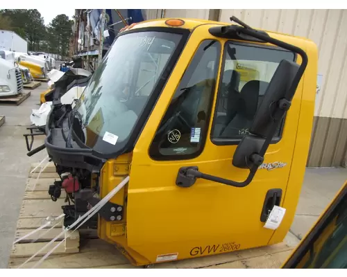 Cab INTERNATIONAL 4300 LKQ Heavy Truck Maryland