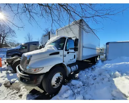 Cab INTERNATIONAL 4300 LKQ Heavy Truck Maryland