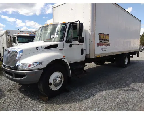Cab INTERNATIONAL 4300 LKQ Heavy Truck Maryland
