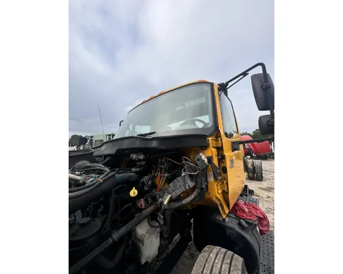 Cab INTERNATIONAL 4300 Big Rig Truck Salvage, LLC