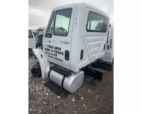 Cab INTERNATIONAL 4300 DTI Trucks