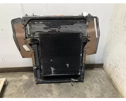 International 4300 Cooling Assembly. (Rad., Cond., ATAAC)