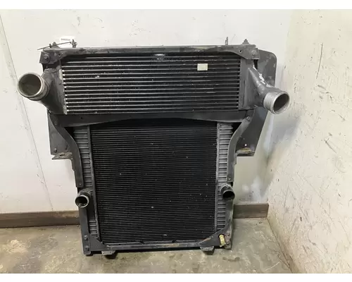 International 4300 Cooling Assembly. (Rad., Cond., ATAAC)