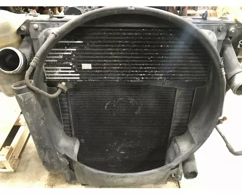 International 4300 Cooling Assembly. (Rad., Cond., ATAAC)