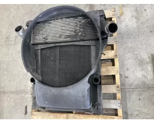 International 4300 Cooling Assembly. (Rad., Cond., ATAAC)