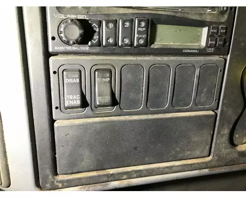 International 4300 Dash Assembly
