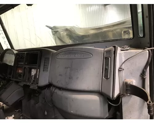 International 4300 Dash Assembly