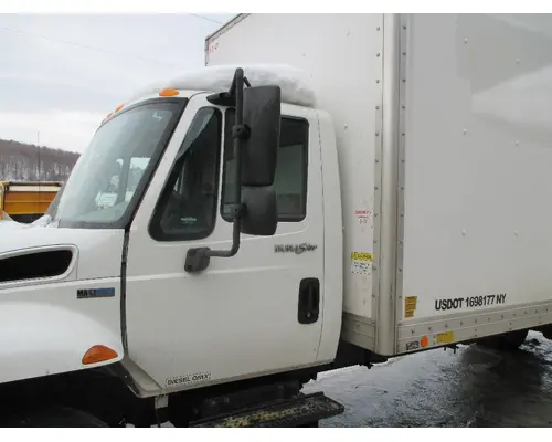 Door Assembly, Front INTERNATIONAL 4300 Dutchers Inc   Heavy Truck Div  Ny