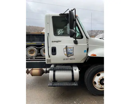 Door Assembly, Front INTERNATIONAL 4300 Dutchers Inc   Heavy Truck Div  Ny