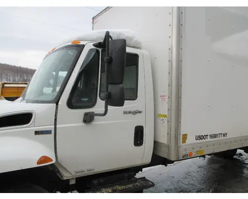 Door Assembly, Front INTERNATIONAL 4300 Dutchers Inc   Heavy Truck Div  Ny