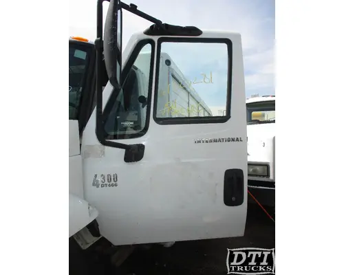Door Assembly, Front INTERNATIONAL 4300 DTI Trucks