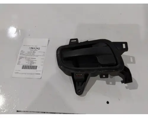Door Handle INTERNATIONAL 4300 LKQ Thompson Motors - Wykoff