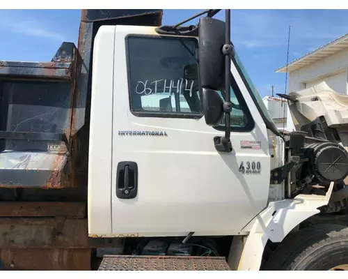 International 4300 Door Interior Panel