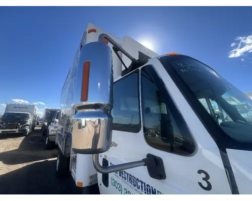 Door Vent Glass, Front INTERNATIONAL 4300 DTI Trucks