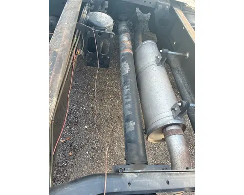 Drive Shaft, Front INTERNATIONAL 4300 Usa Trade &amp; Exports Inc