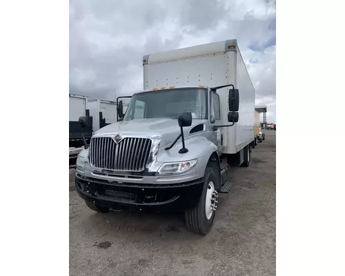 Engine Assembly INTERNATIONAL 4300 DTI Trucks