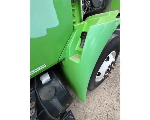 Fender Extension INTERNATIONAL 4300 B &amp; W  Truck Center