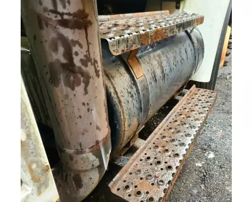 International 4300 Fuel Tank