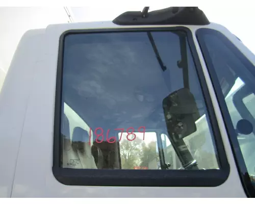 Door Glass, Front INTERNATIONAL 4300 LKQ Heavy Truck Maryland