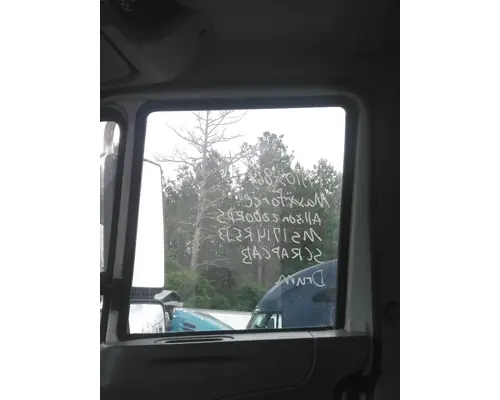 Door Glass, Front INTERNATIONAL 4300 LKQ Evans Heavy Truck Parts
