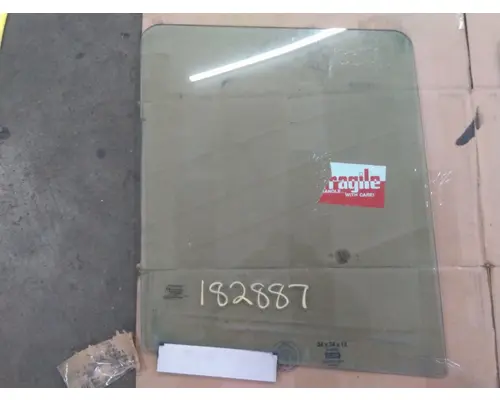 Door Glass, Front INTERNATIONAL 4300 LKQ Heavy Truck Maryland