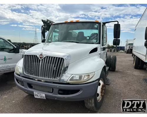 Headlamp Assembly INTERNATIONAL 4300 DTI Trucks