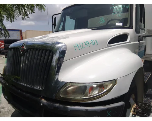 Hood INTERNATIONAL 4300 LKQ Heavy Truck - Tampa