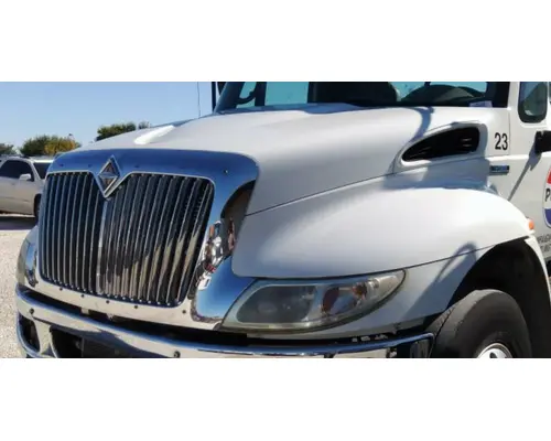 Hood INTERNATIONAL 4300 LKQ Geiger Truck Parts